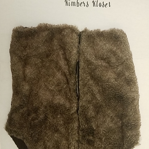 🦄NWT🦄 Faur Fur Vest in XL By Confess - Picture 7 of 9